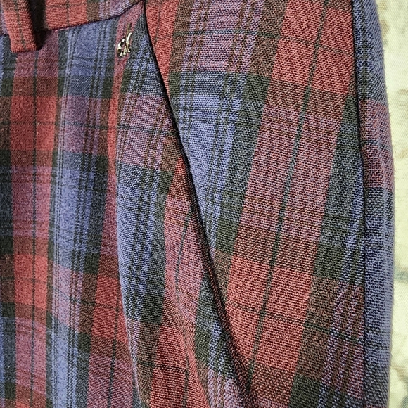 Calvin Klein Plaid Shorts Mid Rise Burgundy Navy Size 6 Clueless - Picture 4 of 16
